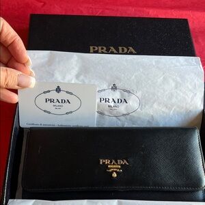 Prada leather wallet with COA